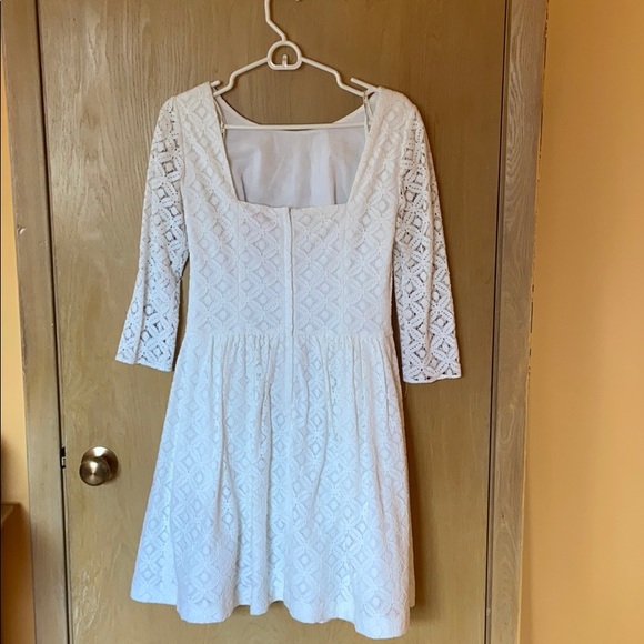 Lilly Pulitzer Lori XO Long Sleeve Eyelet Dress - Picture 3 of 6